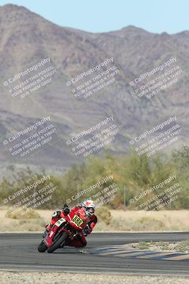 media/Oct-30-2025-Racers Edge (Thu) [[dabbdaf680]]/3-B Group/Session 5 (Turn 6)/